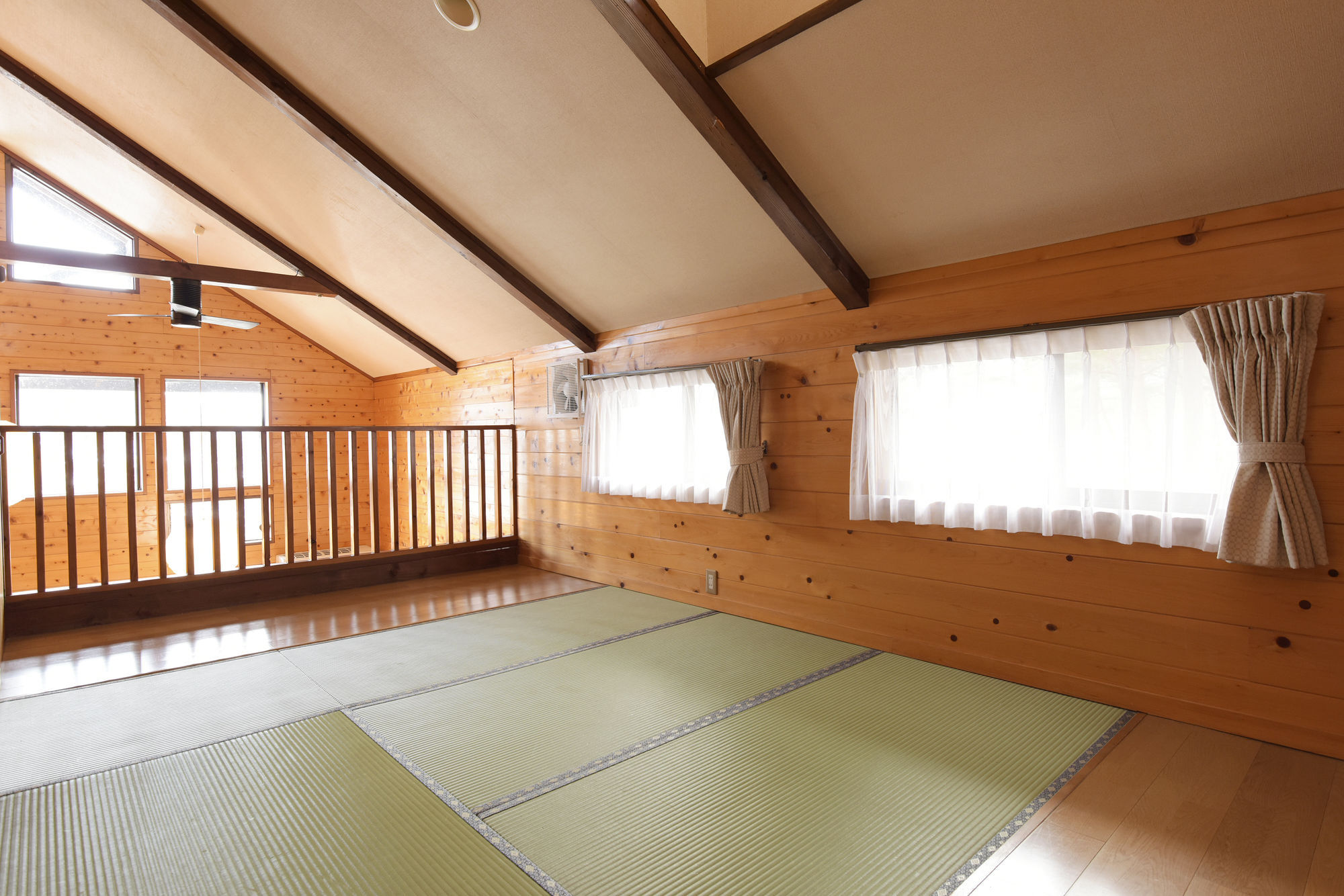 河口湖カントリーコテージ Ban 富士河口湖町 エクステリア 写真